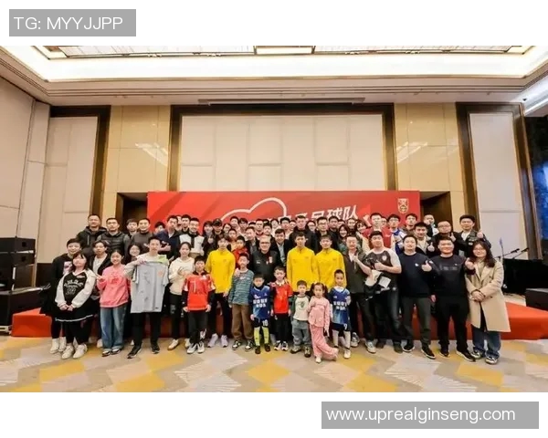 足球球星如何用中文与球迷互动提升个人魅力与市场价值